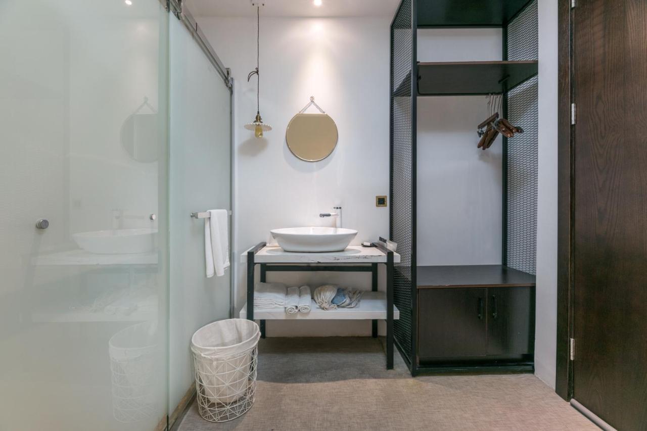 Suzhou Unique Space Design Art Hotel Bagian luar foto